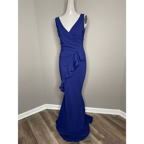Chiara Boni La Petite Robe
Keke Ruffled Jersey Gown - Picture 7 of 12